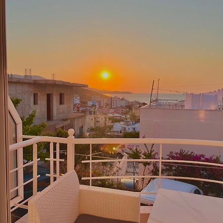 Seaview Apartaments Ксамил Экстерьер фото