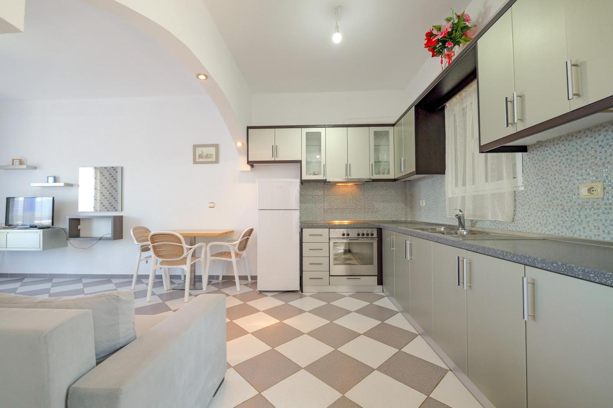 Seaview Apartaments Ксамил Экстерьер фото