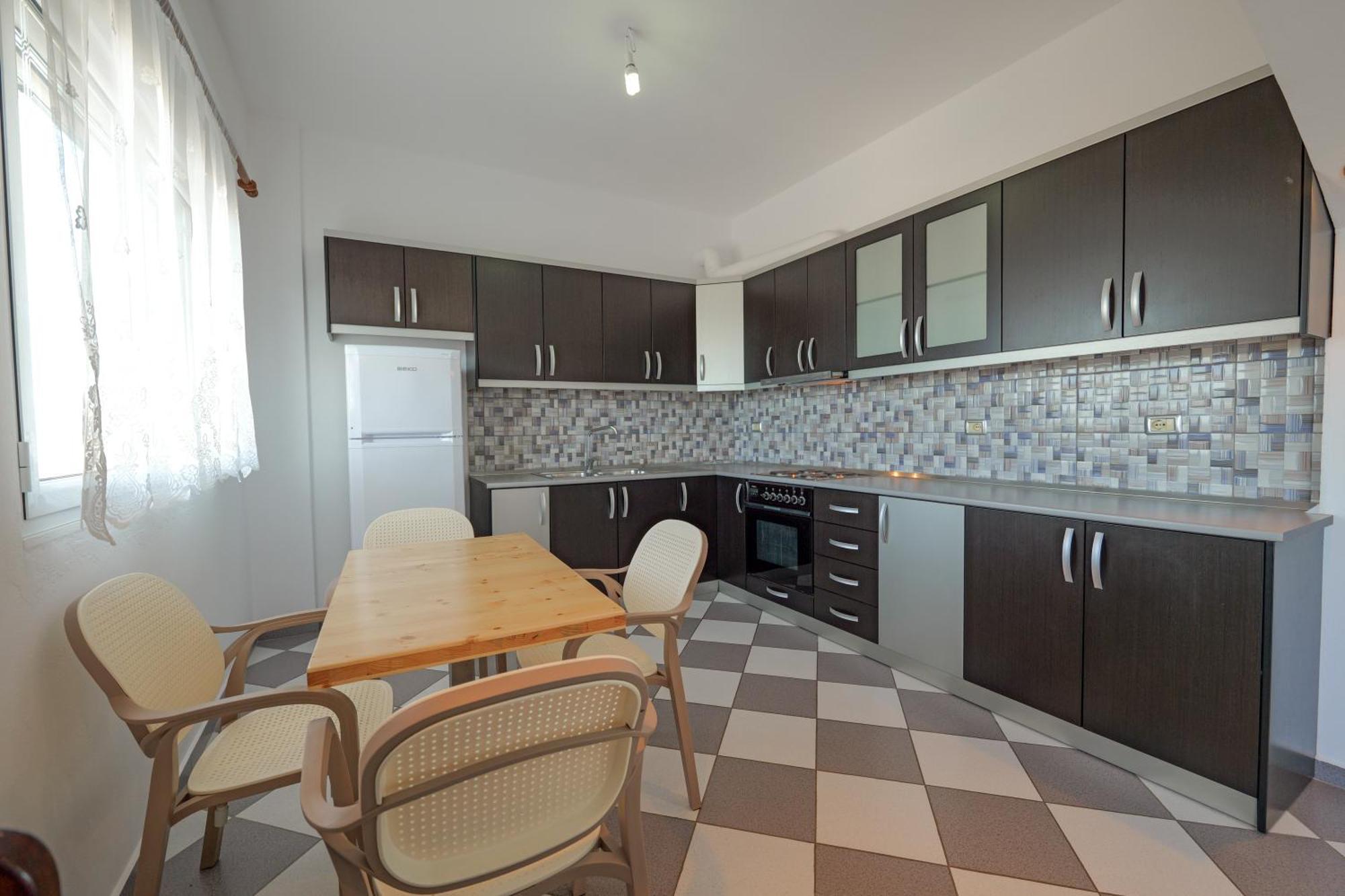 Seaview Apartaments Ксамил Экстерьер фото