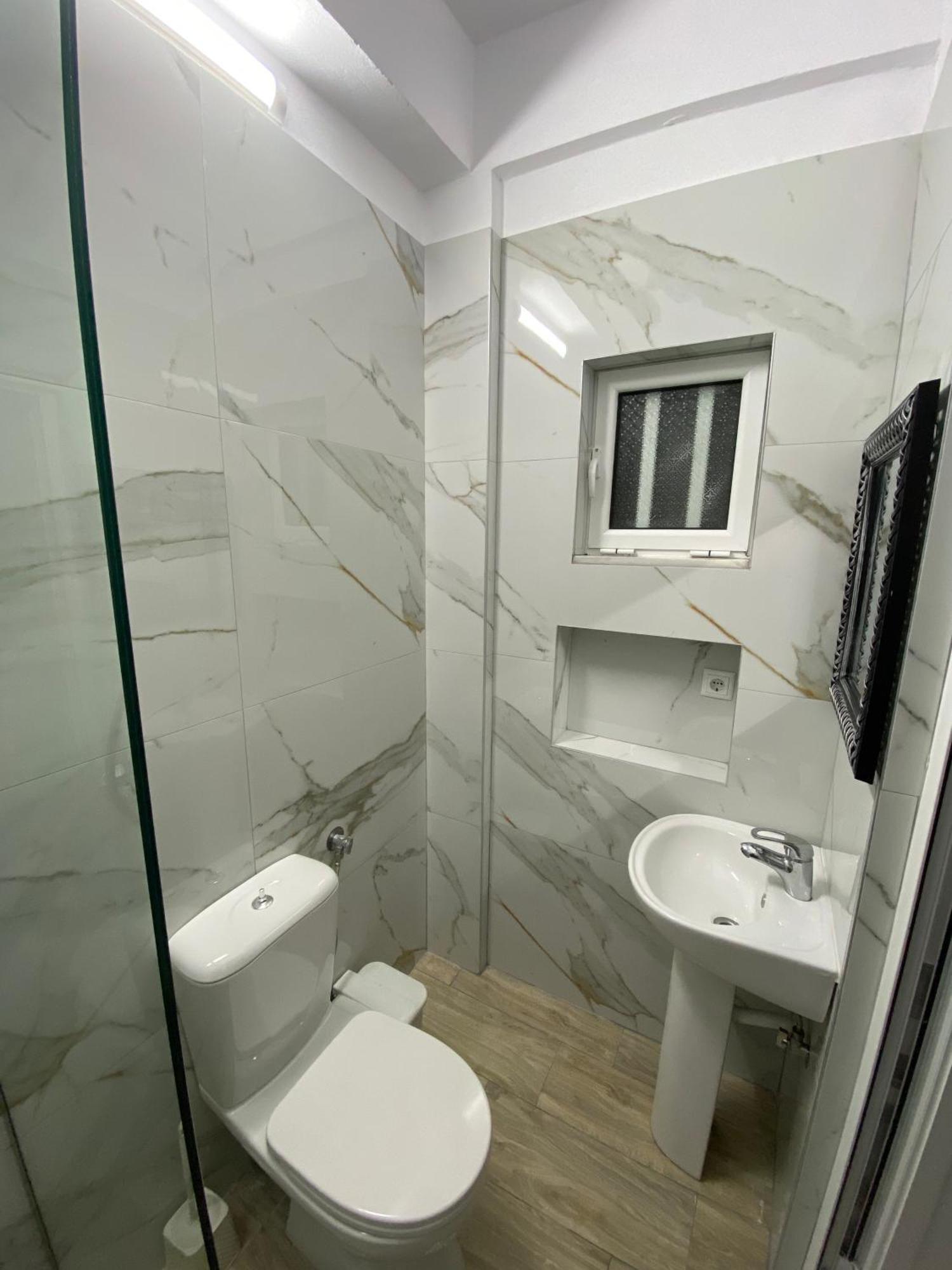 Seaview Apartaments Ксамил Экстерьер фото